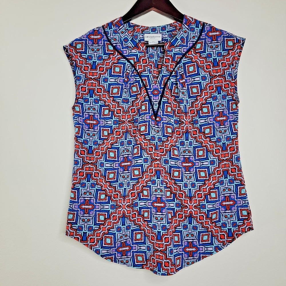 Liz Claiborne Petite Small Blue Geometric‎ Sleeveless V Neck Flowy Blouse